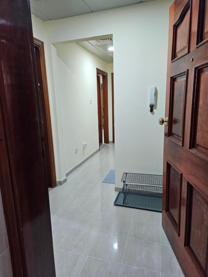 Oasis Hostel Abu Dhabi Buitenkant foto